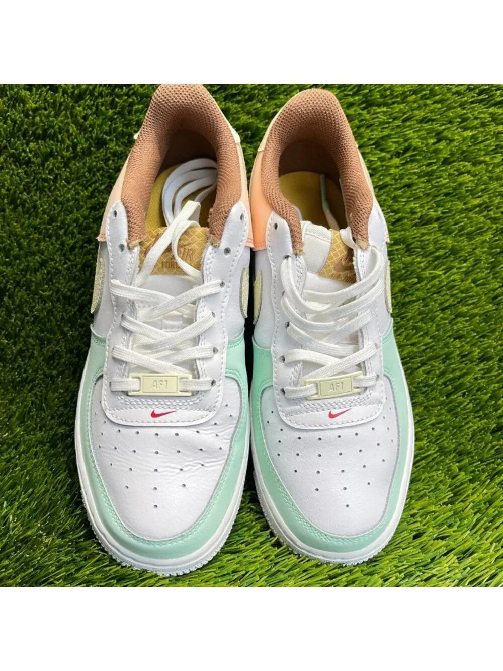 Nike Air Force 1 LV8 Ice Cream Girls Size 5.5Y White Pink Athletic Shoes Sneaker